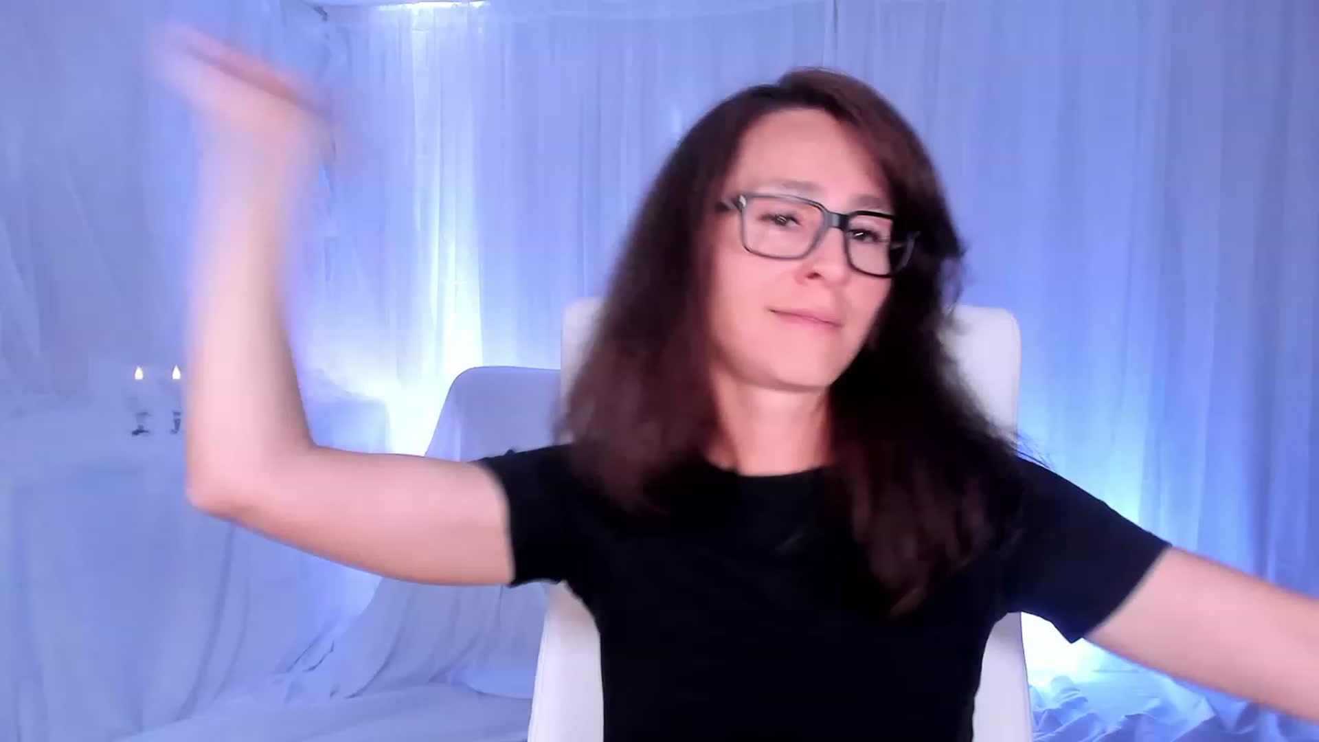 Gallery image thumbnail from Olivia's myfreecams stream on, 03/06/2024, 07:39 image 3 of 20