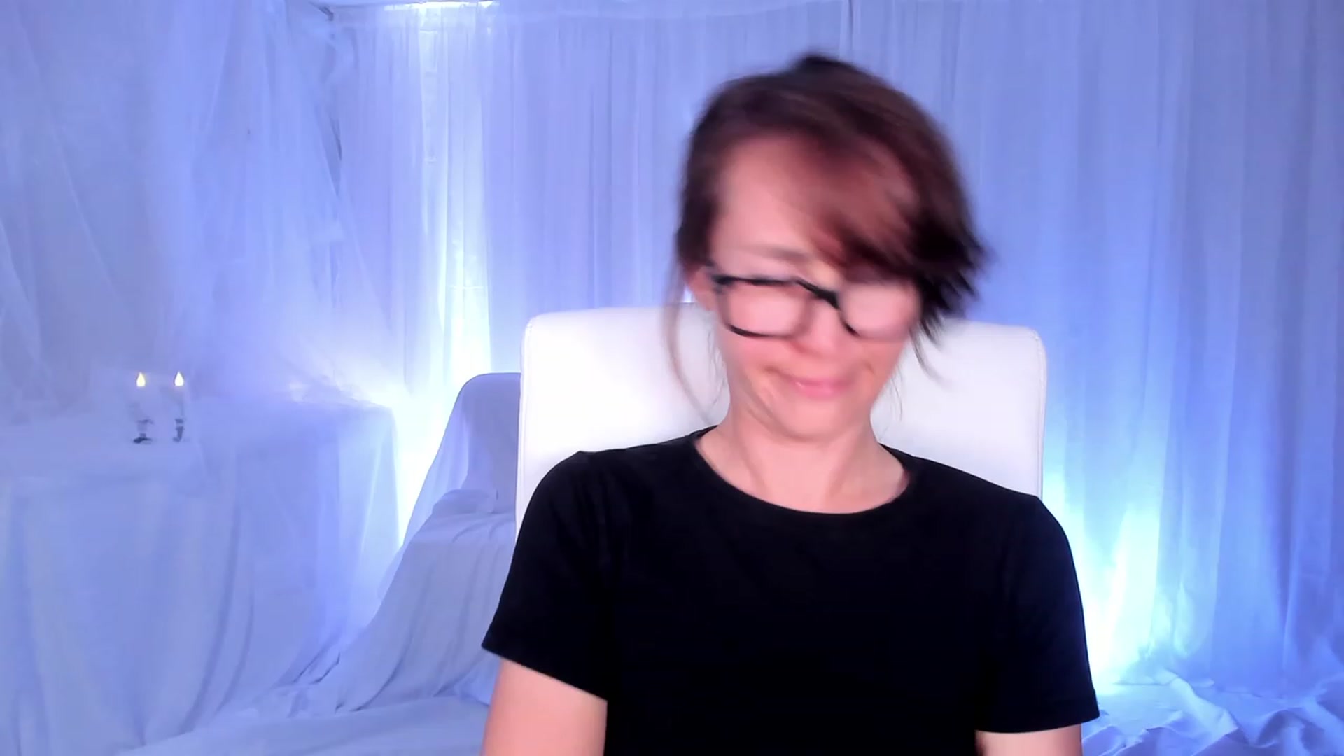 Gallery image thumbnail from Olivia's myfreecams stream on, 03/06/2024, 07:39 image 11 of 20
