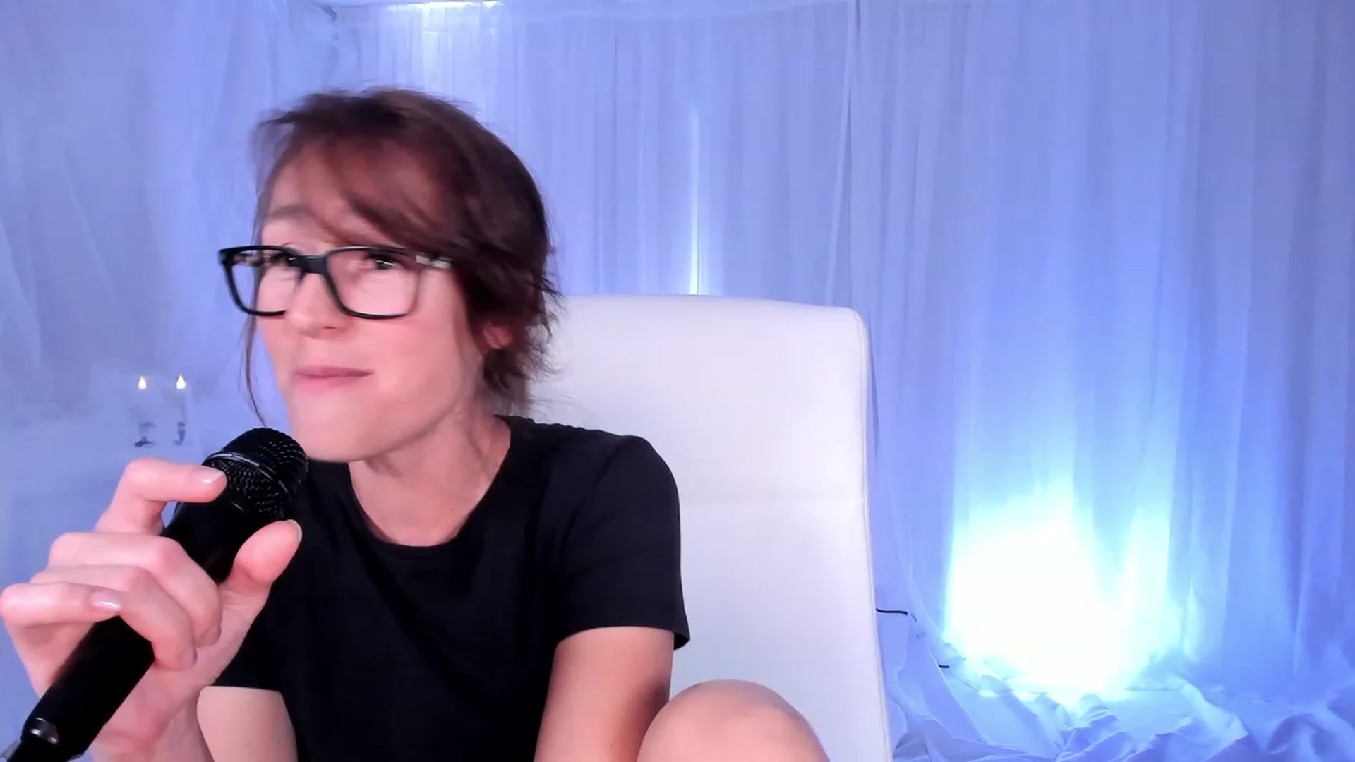 Gallery image thumbnail from Olivia's myfreecams stream on, 03/06/2024, 07:39 image 12 of 20