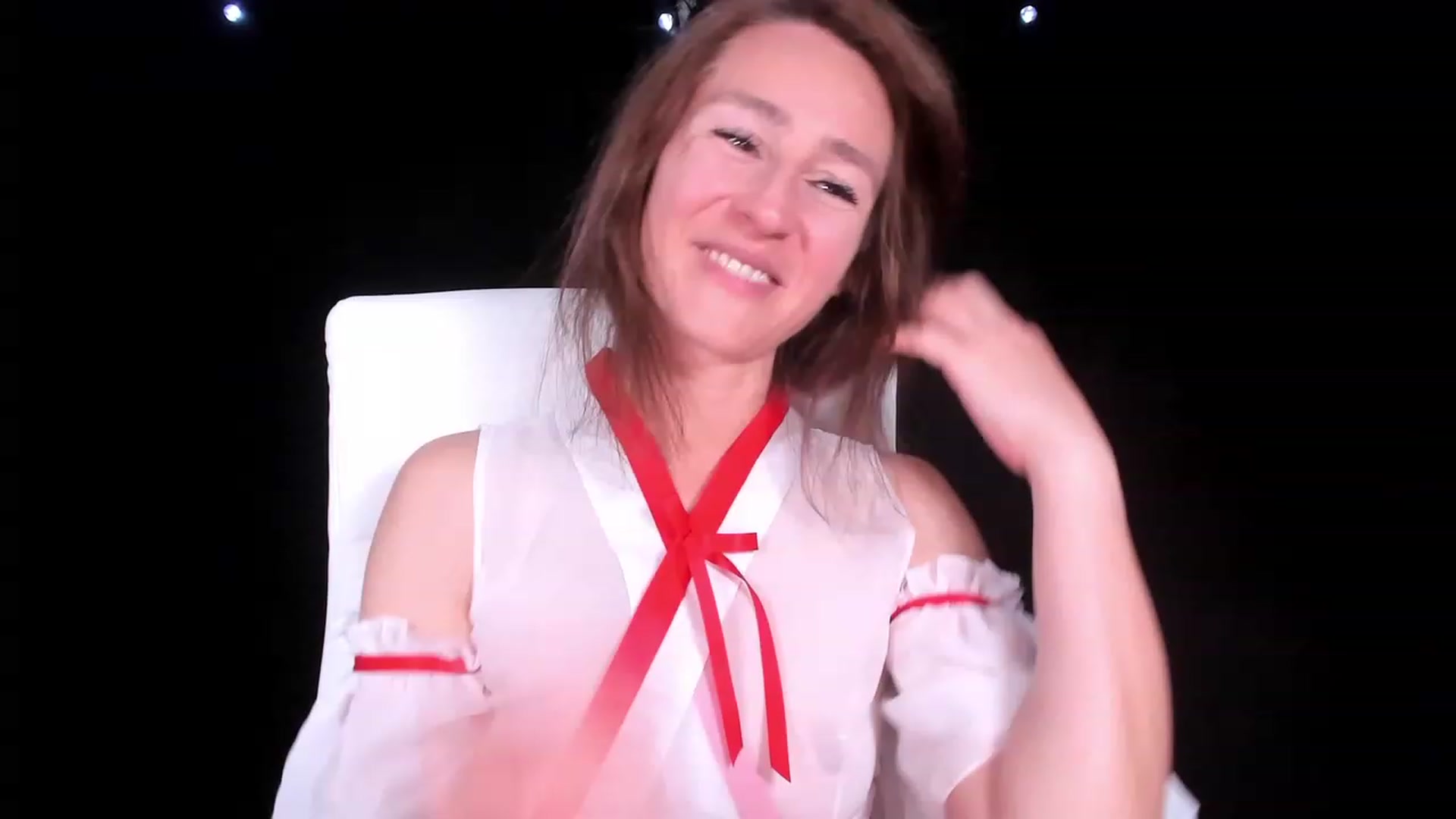 Gallery image thumbnail from Olivia's myfreecams stream on, 03/13/2024, 05:29 image 12 of 20