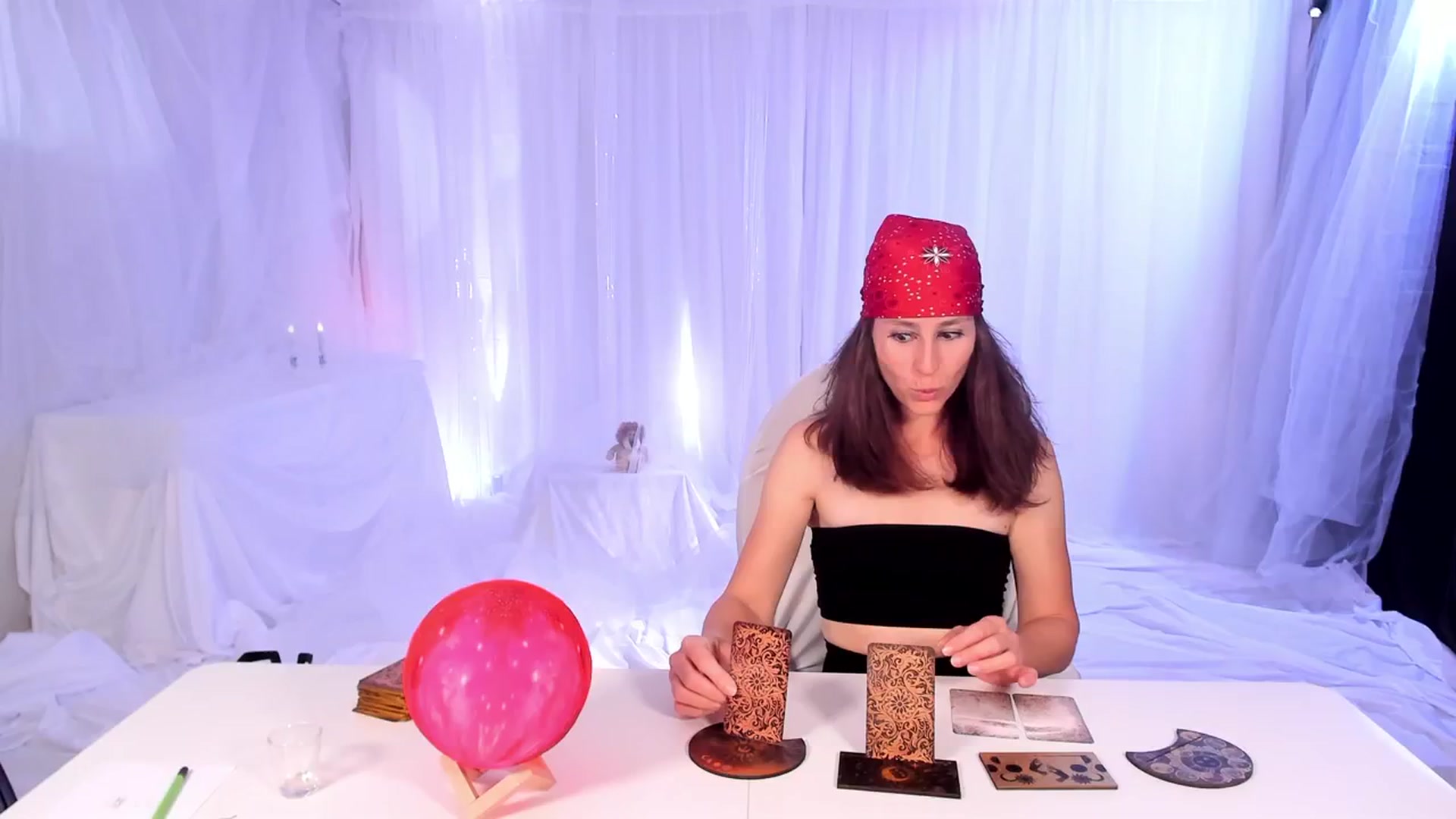 Gallery image thumbnail from Olivia's myfreecams stream on, 03/15/2024, 04:35 image 19 of 20