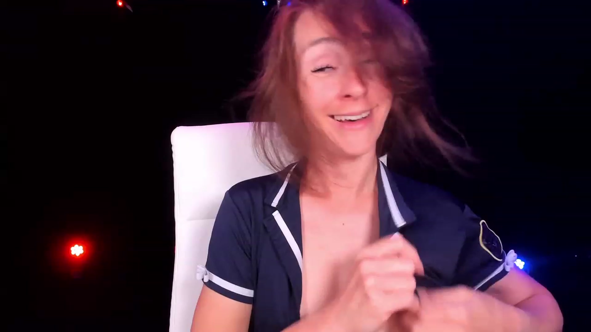 Gallery image thumbnail from Olivia's myfreecams stream on, 03/17/2024, 06:53 image 12 of 20