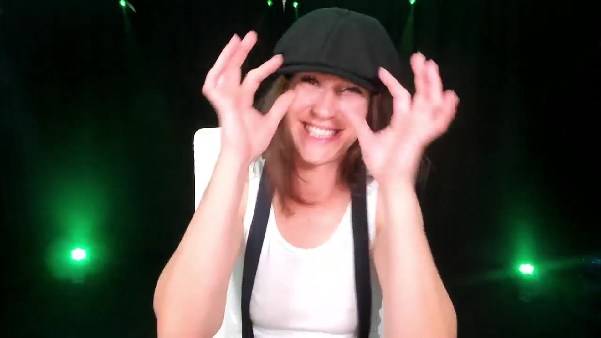 Gallery image thumbnail from Olivia's myfreecams stream on, 03/18/2024, 03:12 image 5 of 20