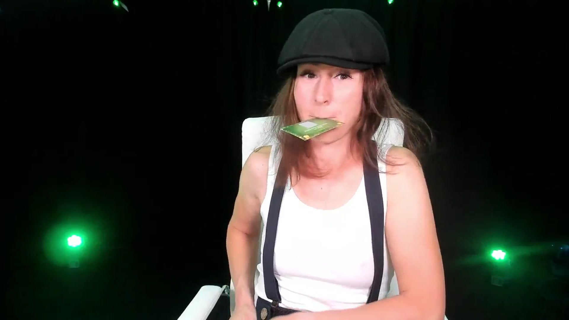 Gallery image thumbnail from Olivia's myfreecams stream on, 03/18/2024, 03:12 image 12 of 20