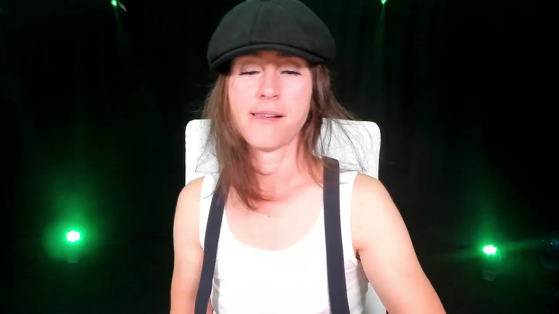 Gallery image thumbnail from Olivia's myfreecams stream on, 03/18/2024, 03:12 image 6 of 20