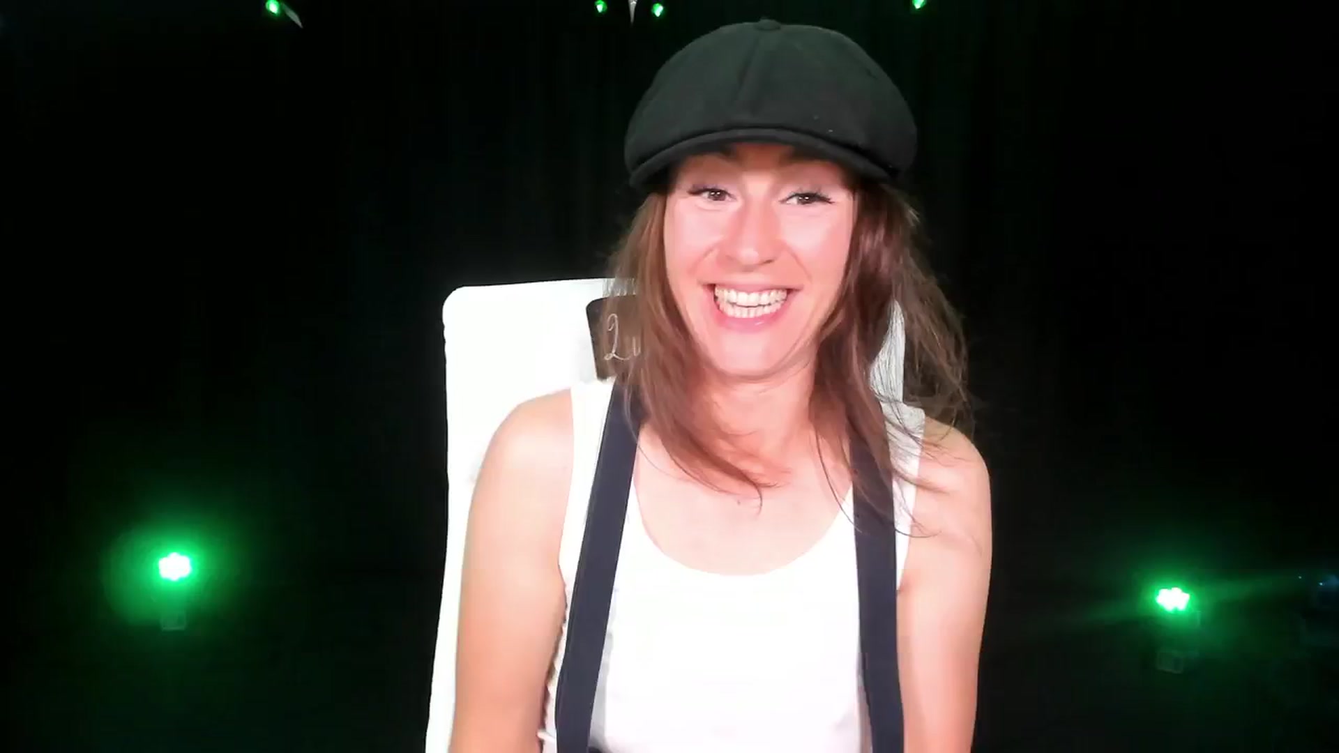 Gallery image thumbnail from Olivia's myfreecams stream on, 03/18/2024, 05:32 image 20 of 20