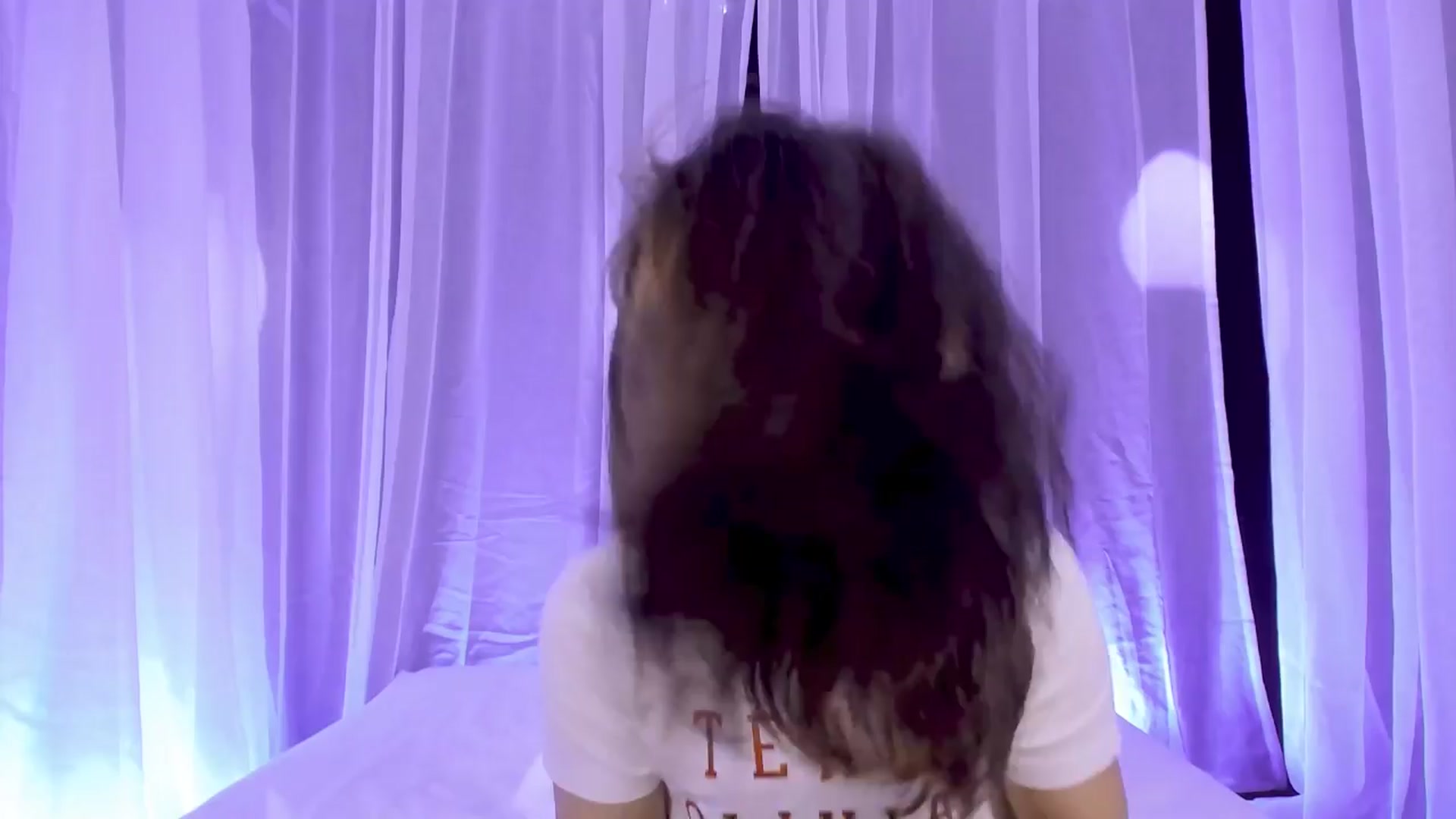Gallery image thumbnail from Olivia's myfreecams stream on, 03/25/2024, 05:50 image 5 of 20