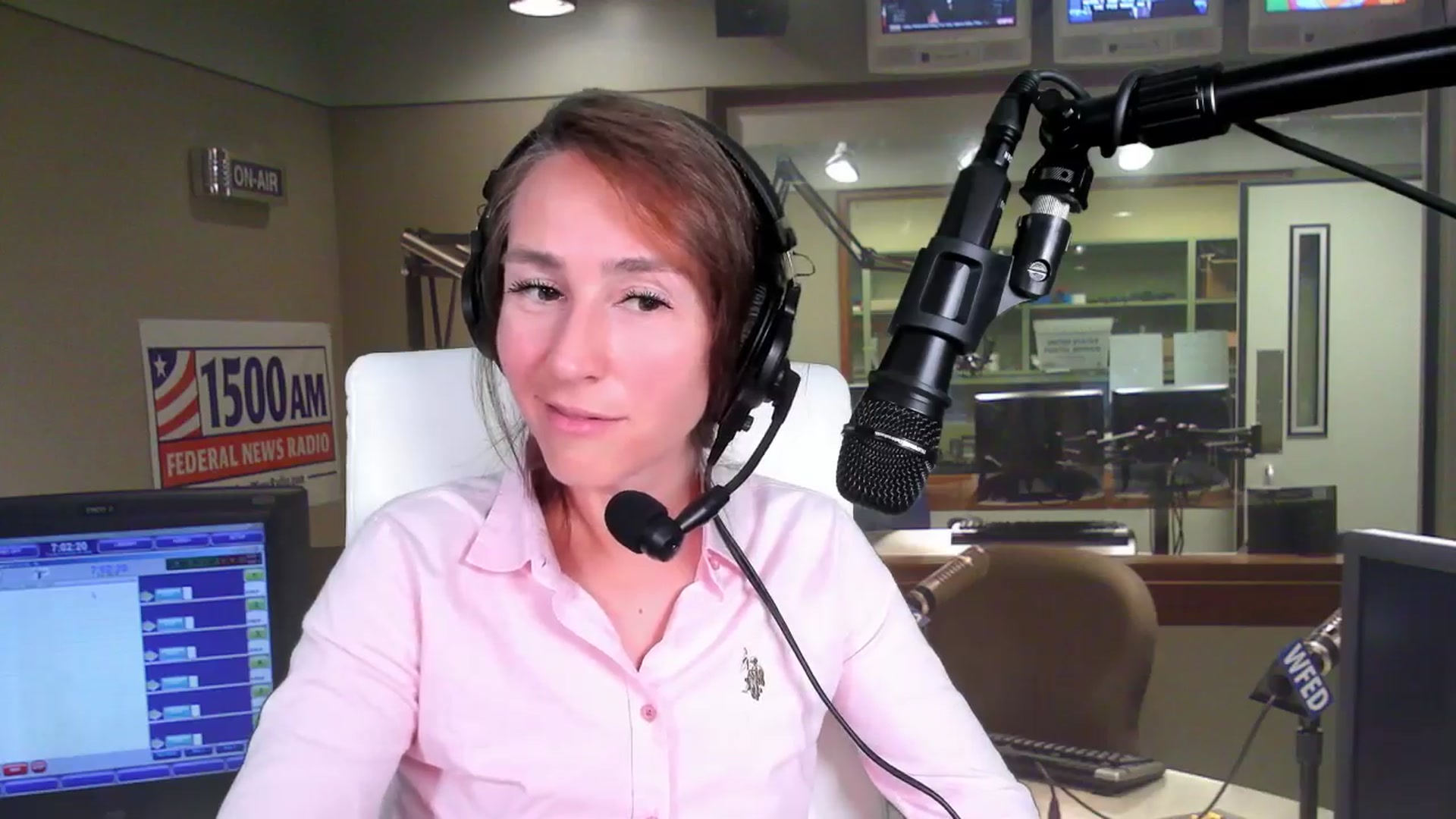 Gallery image thumbnail from Olivia's myfreecams stream on, 03/26/2024, 06:27 image 9 of 20