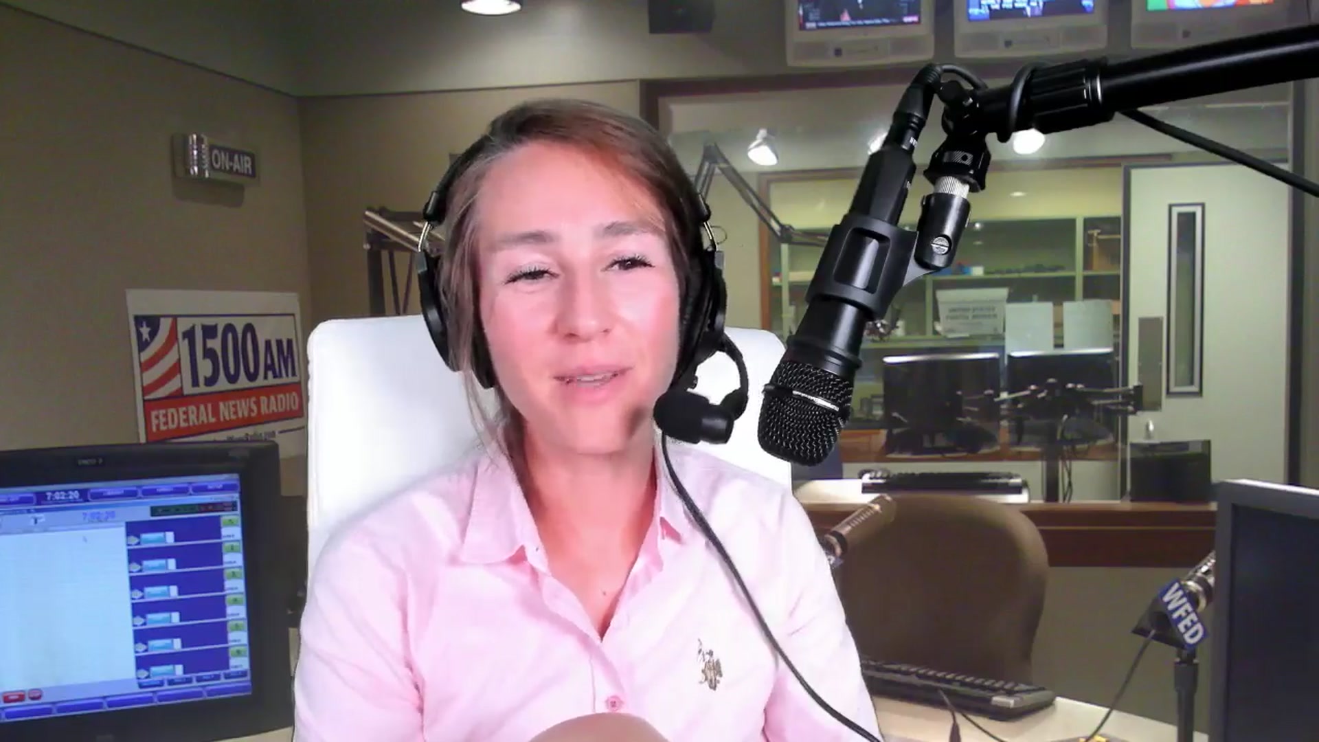 Gallery image thumbnail from Olivia's myfreecams stream on, 03/26/2024, 06:27 image 5 of 20