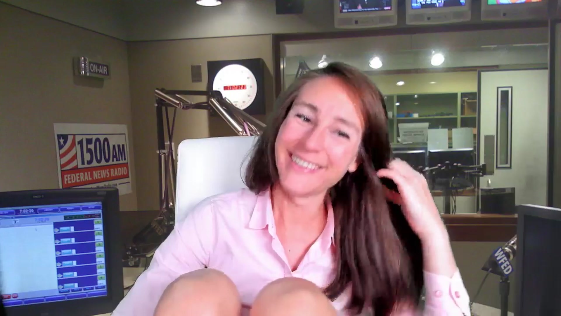 Gallery image thumbnail from Olivia's myfreecams stream on, 03/26/2024, 06:27 image 19 of 20
