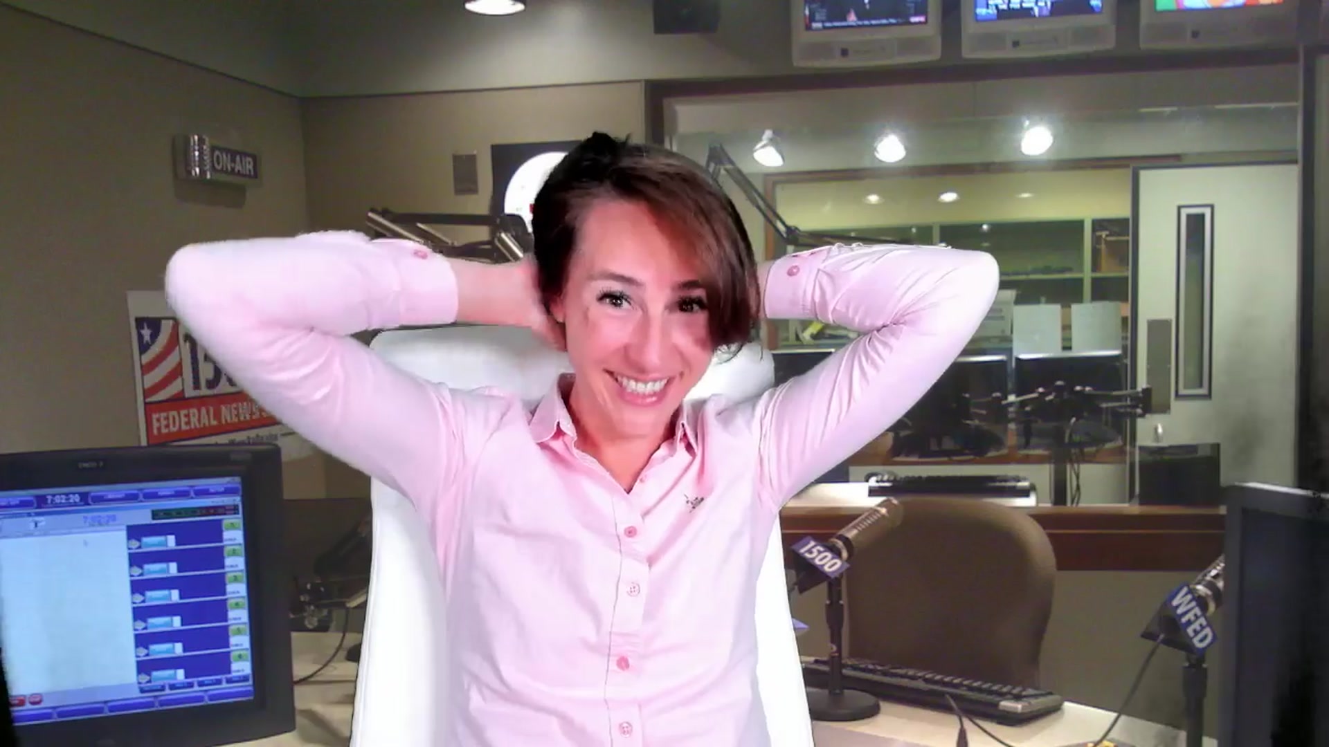Gallery image thumbnail from Olivia's myfreecams stream on, 03/26/2024, 06:27 image 17 of 20