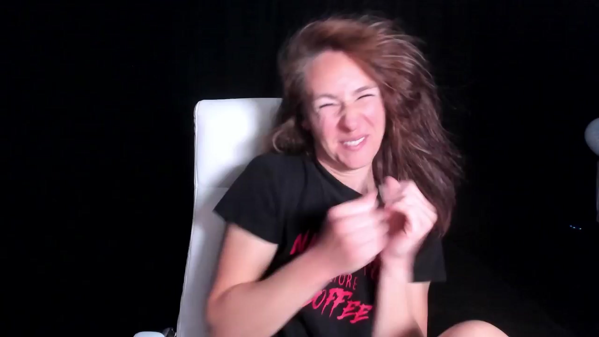 Gallery image thumbnail from Olivia's myfreecams stream on, 03/31/2024, 05:18 image 12 of 20