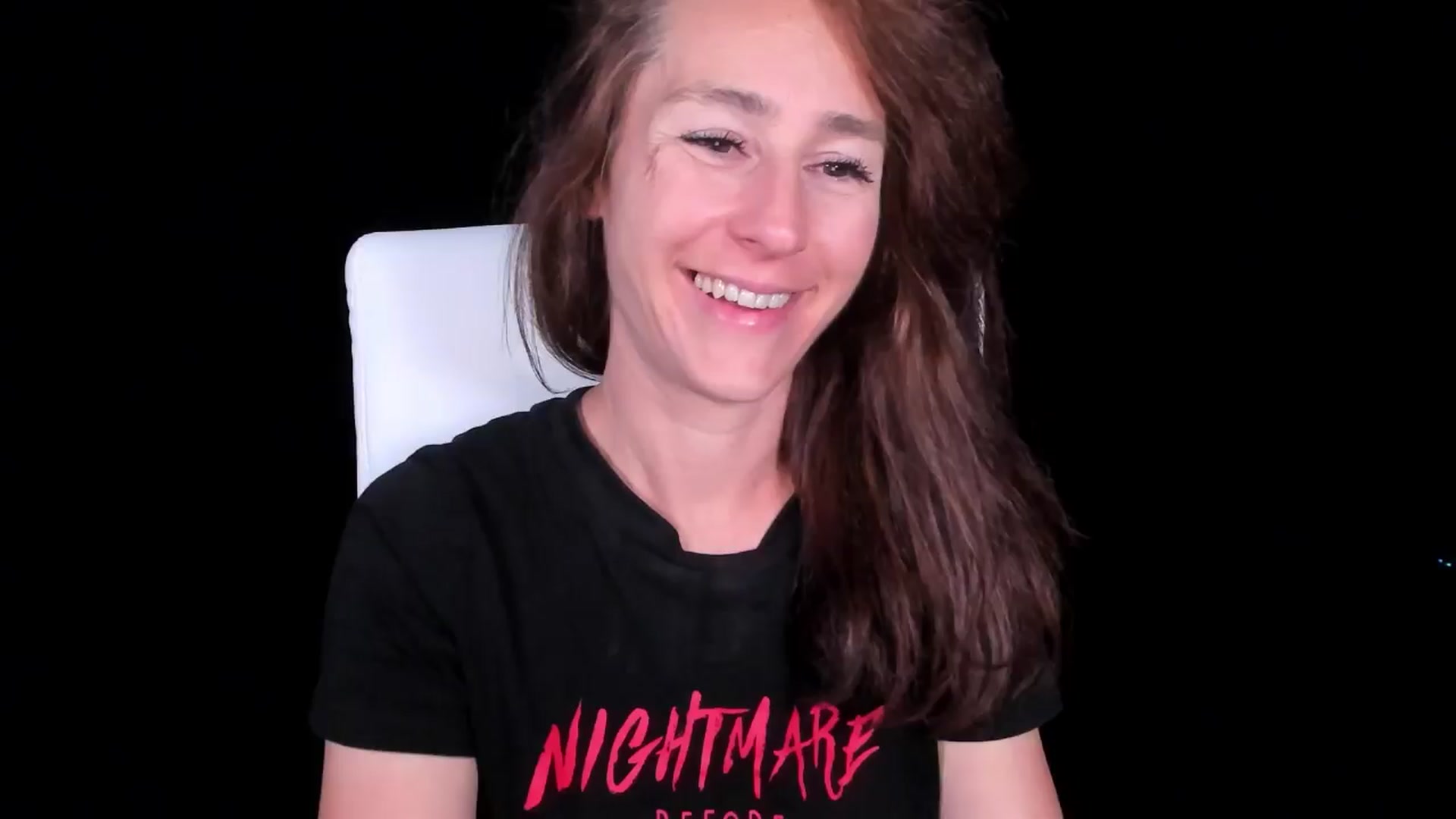 Gallery image thumbnail from Olivia's myfreecams stream on, 03/31/2024, 06:03 image 3 of 20