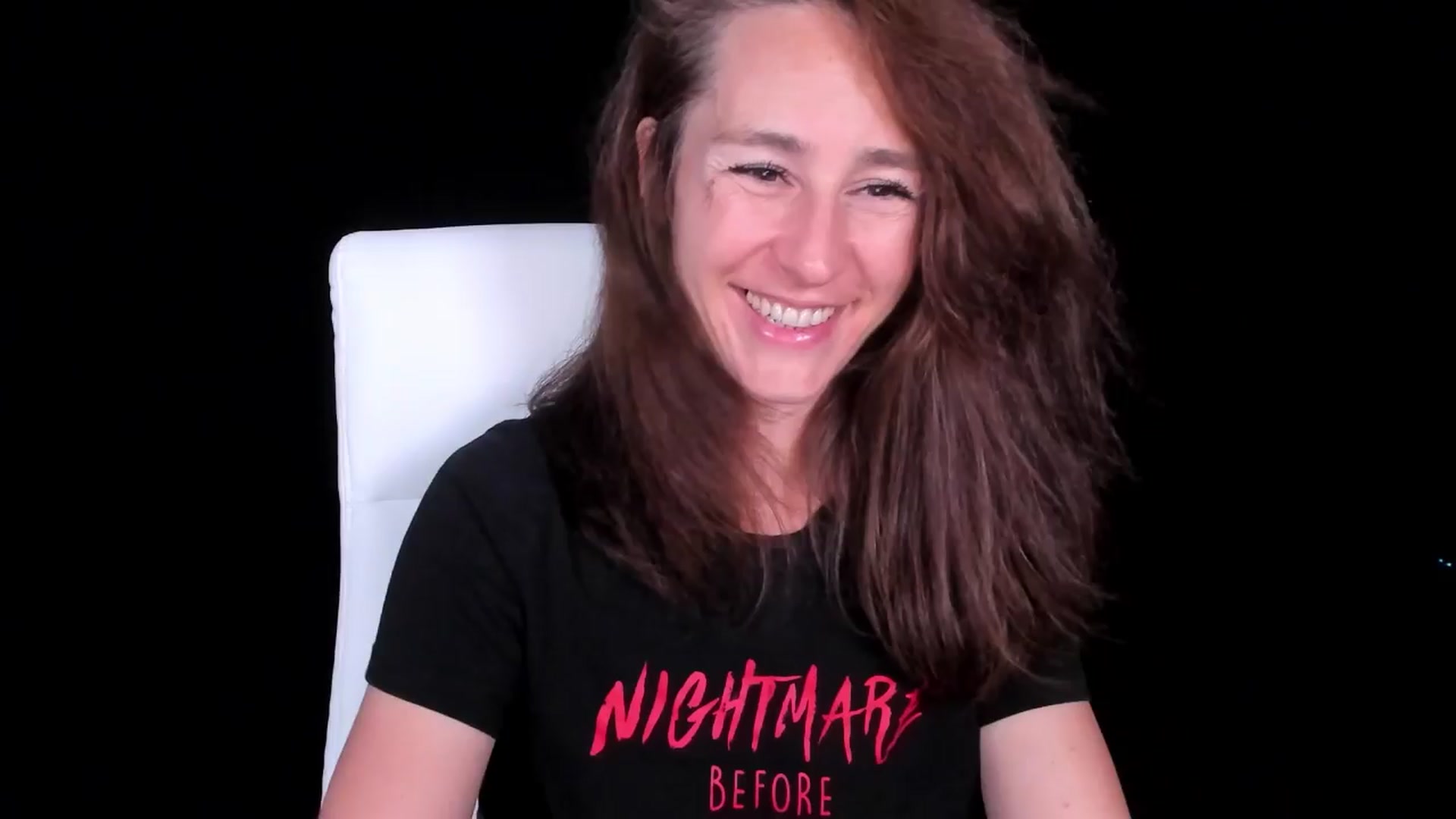 Gallery image thumbnail from Olivia's myfreecams stream on, 03/31/2024, 06:03 image 10 of 20
