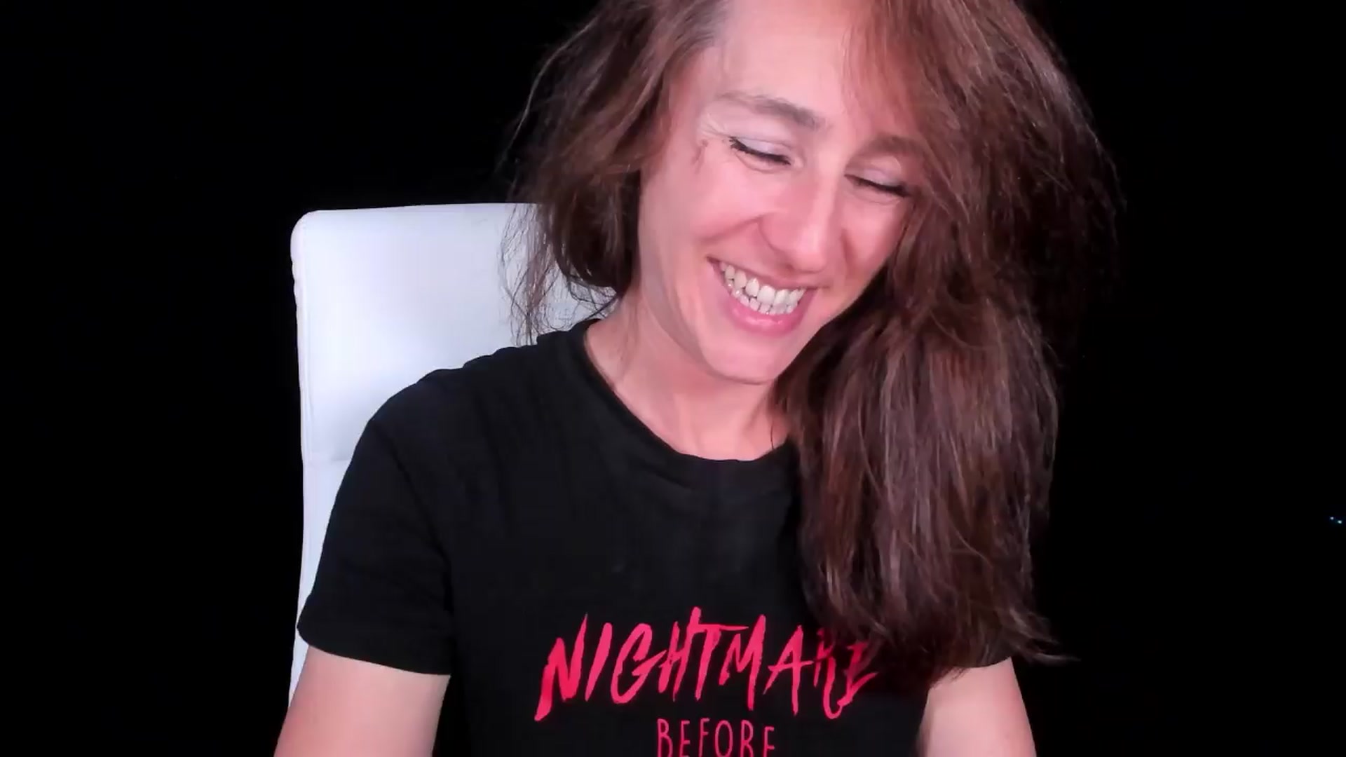 Gallery image thumbnail from Olivia's myfreecams stream on, 03/31/2024, 06:03 image 13 of 20