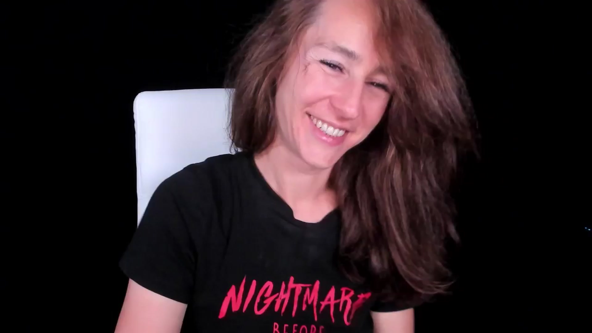 Gallery image thumbnail from Olivia's myfreecams stream on, 03/31/2024, 06:03 image 11 of 20