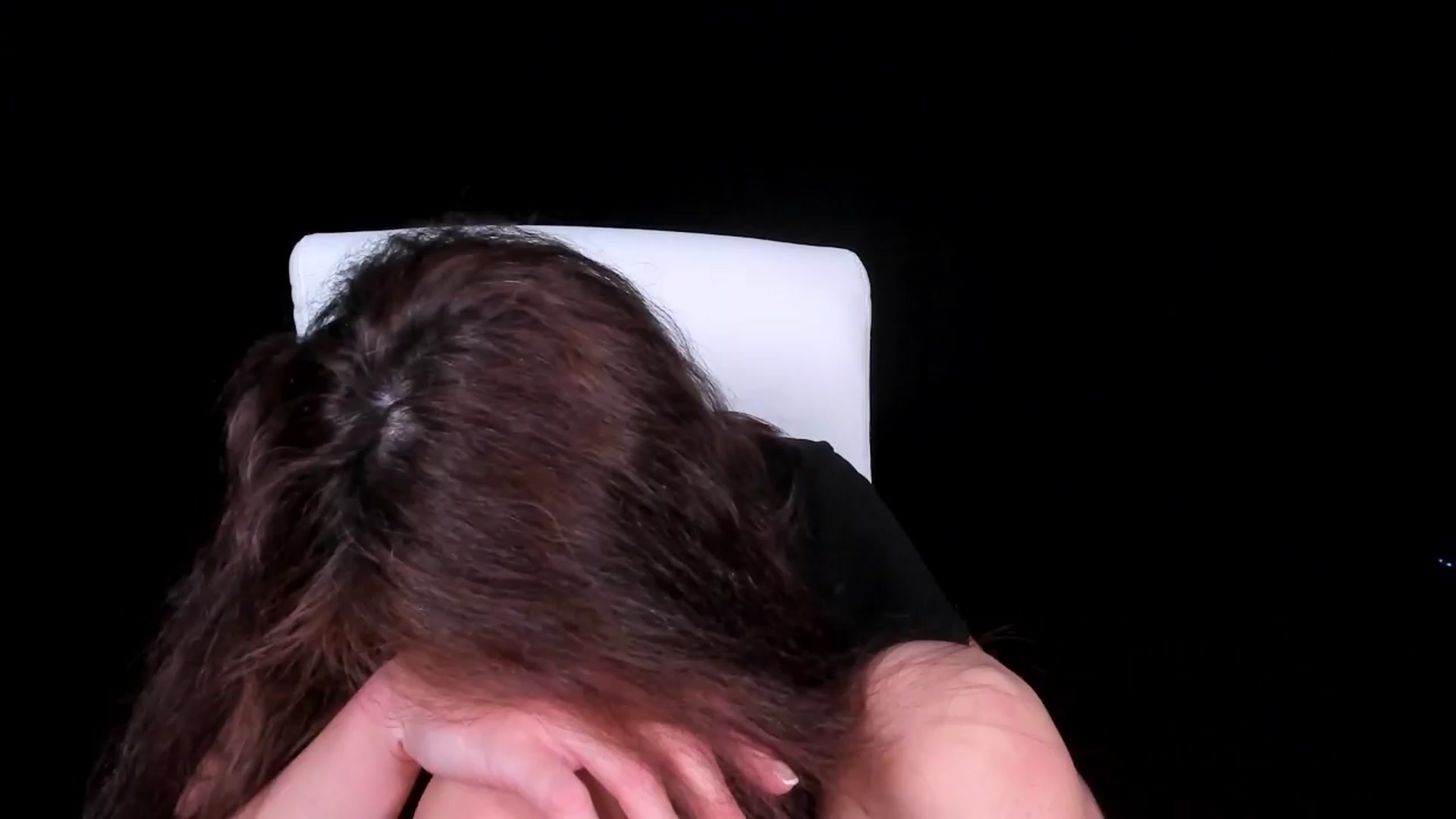 Gallery image thumbnail from Olivia's myfreecams stream on, 03/31/2024, 06:03 image 8 of 20