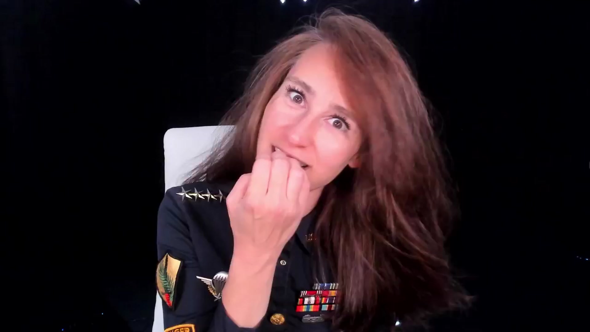 Gallery image thumbnail from Olivia's myfreecams stream on, 04/01/2024, 07:11 image 9 of 20
