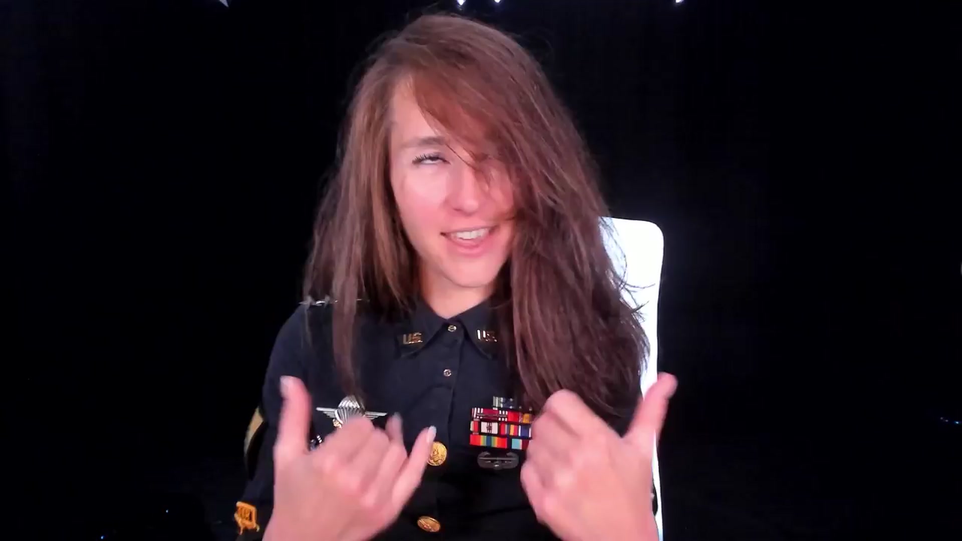 Gallery image thumbnail from Olivia's myfreecams stream on, 04/01/2024, 07:11 image 10 of 20
