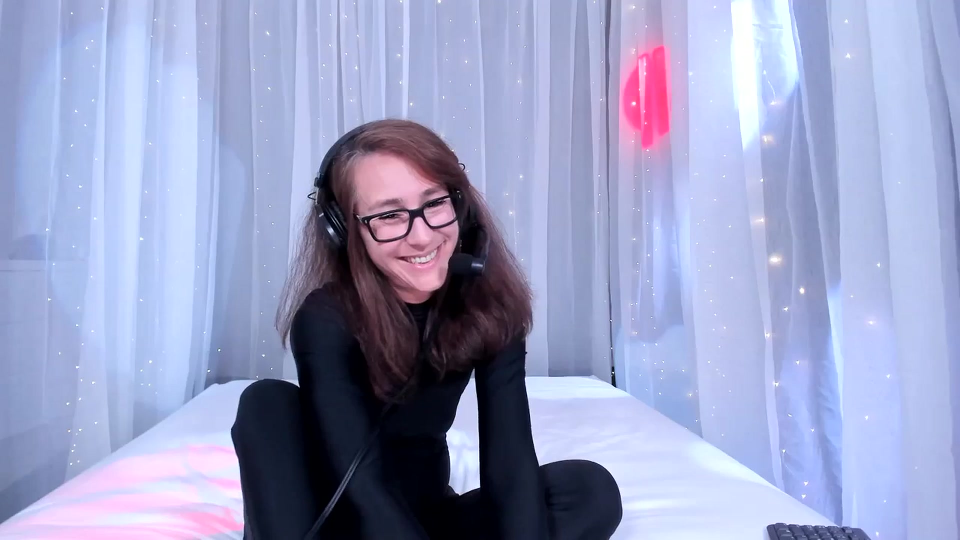 Gallery image thumbnail from Olivia's myfreecams stream on, 04/05/2024, 03:37 image 9 of 20