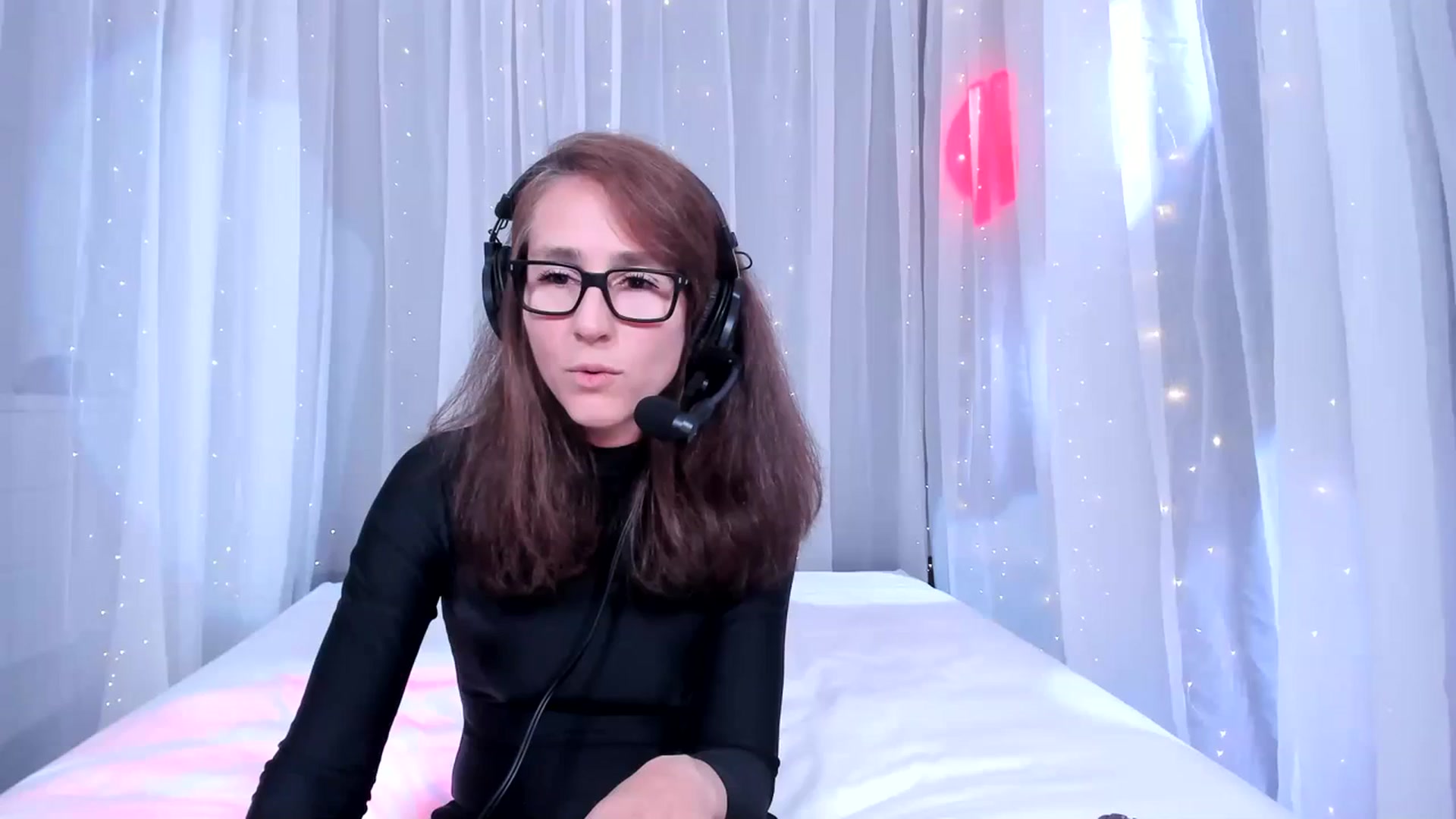 Gallery image thumbnail from Olivia's myfreecams stream on, 04/05/2024, 03:37 image 1 of 20