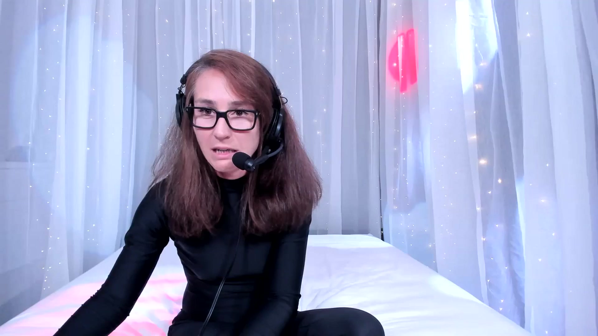 Gallery image thumbnail from Olivia's myfreecams stream on, 04/05/2024, 03:37 image 13 of 20