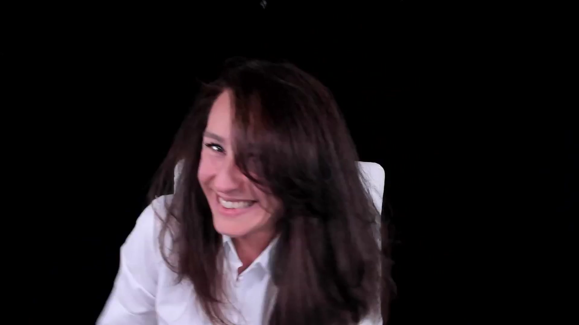 Gallery image thumbnail from Olivia's myfreecams stream on, 04/26/2024, 03:07 image 1 of 20