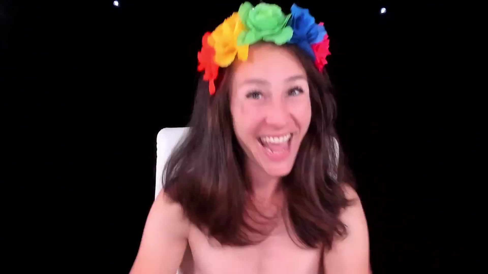 Gallery image thumbnail from Olivia's myfreecams stream on, 04/28/2024, 05:52 image 7 of 20