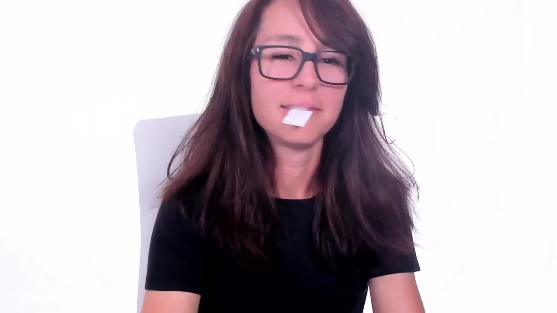 Gallery image thumbnail from Olivia's myfreecams stream on, 05/03/2024, 05:36 image 7 of 20