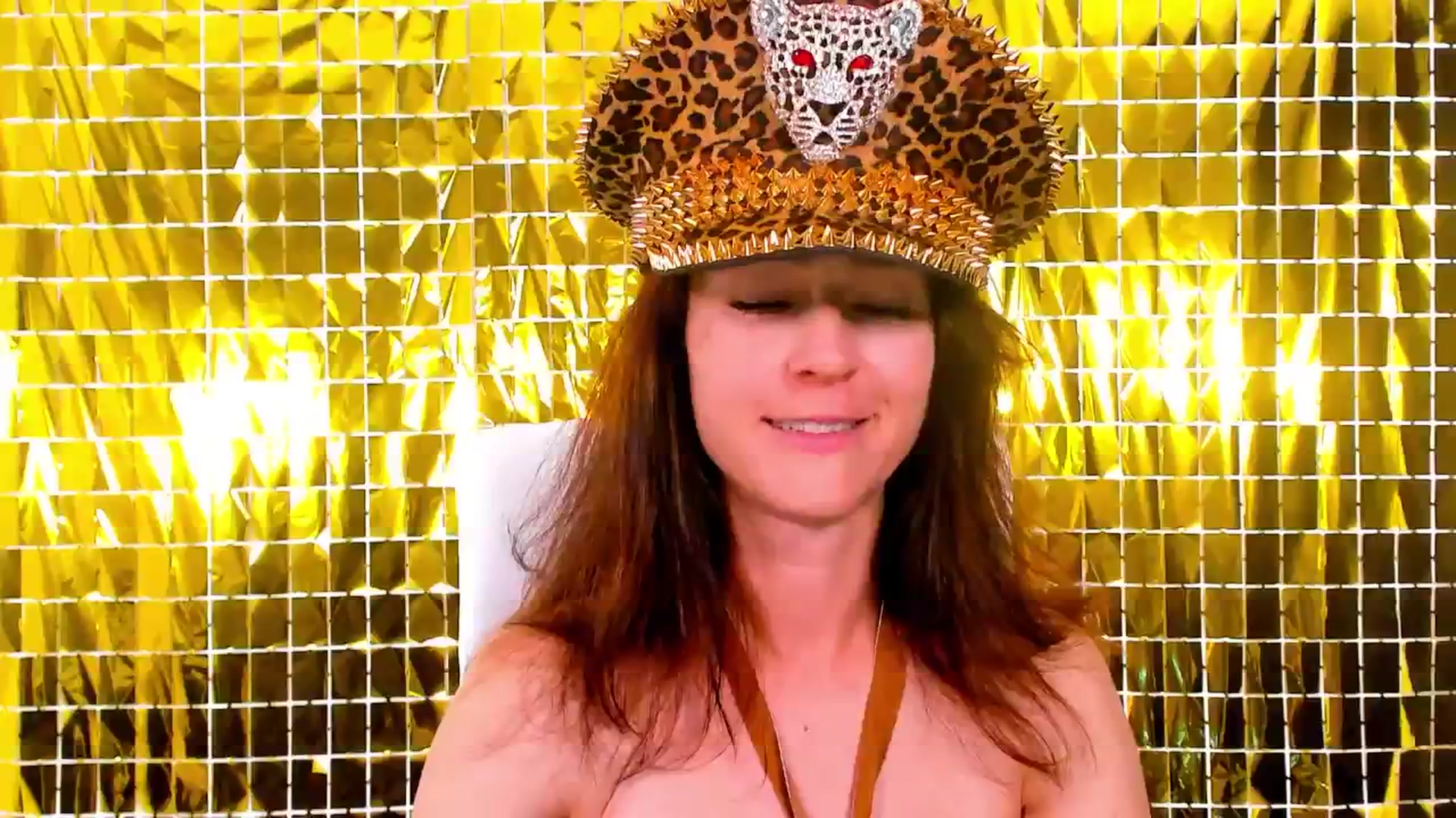 Gallery image thumbnail from Olivia's myfreecams stream on, 05/04/2024, 03:14 image 14 of 20