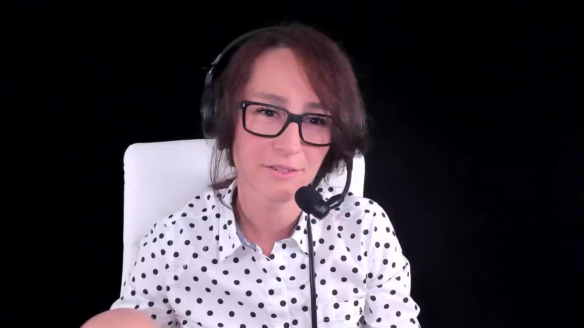 Gallery image thumbnail from Olivia's myfreecams stream on, 05/07/2024, 06:31 image 3 of 20