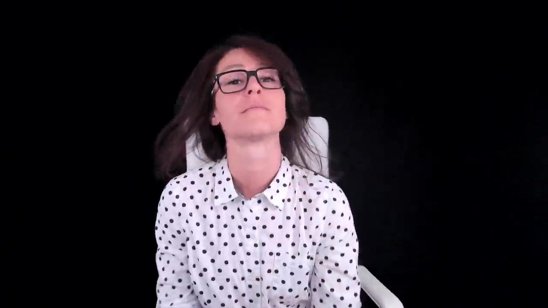 Gallery image thumbnail from Olivia's myfreecams stream on, 05/07/2024, 06:31 image 17 of 20