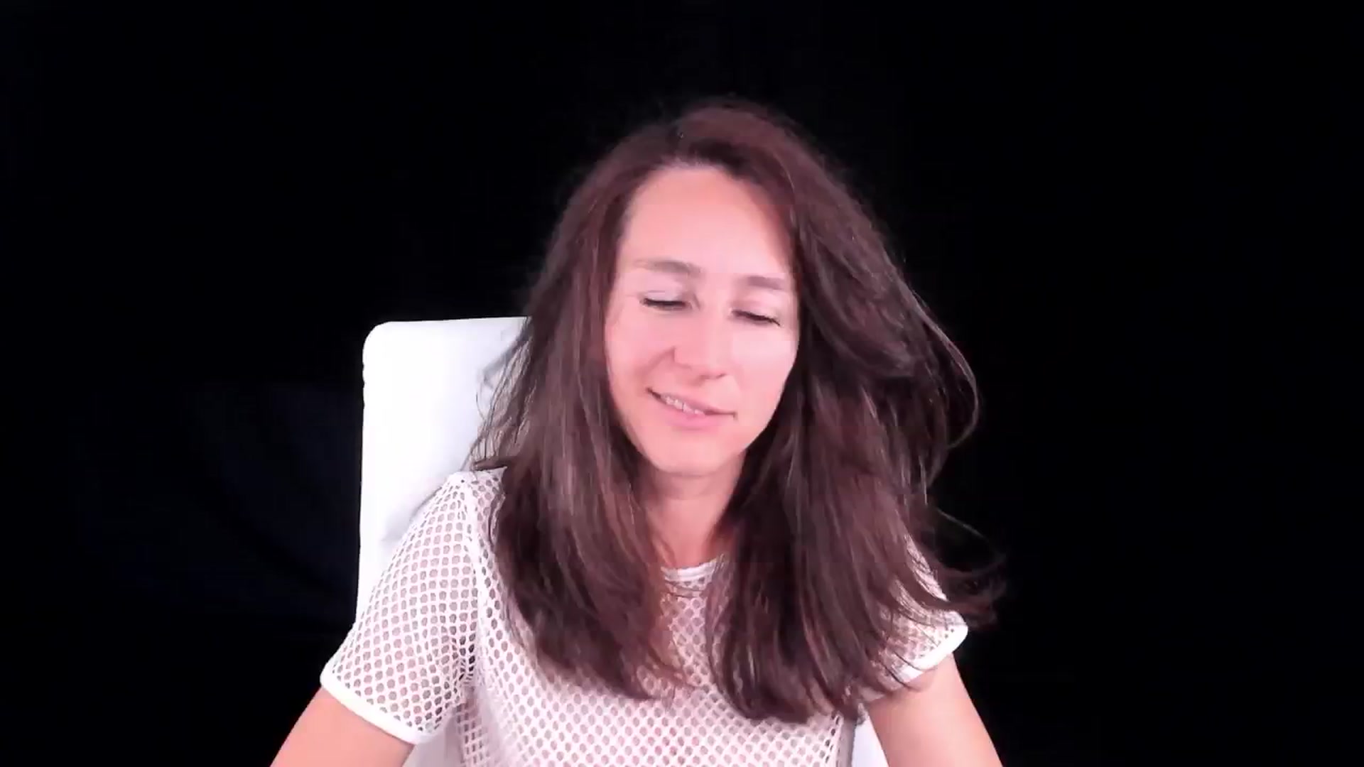 Gallery image thumbnail from Olivia's myfreecams stream on, 05/09/2024, 05:51 image 18 of 20