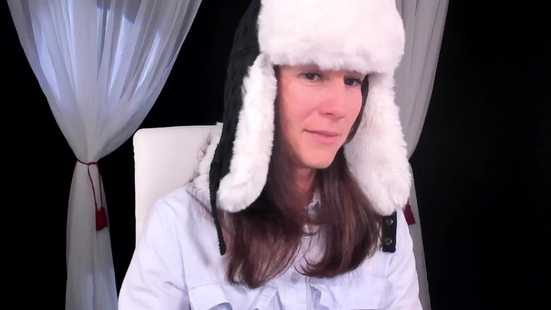 Gallery image thumbnail from Olivia's myfreecams stream on, 05/17/2024, 05:04 image 3 of 20