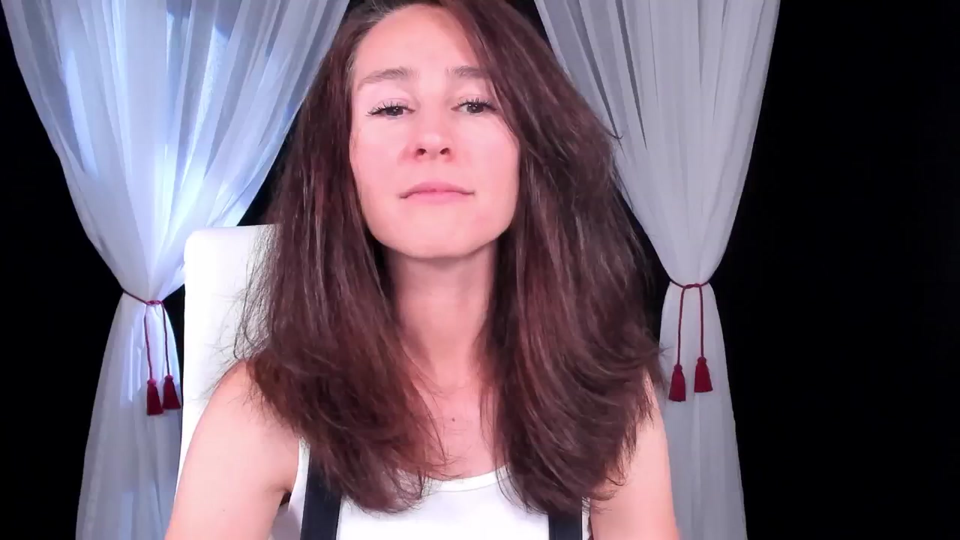 Gallery image thumbnail from Olivia's myfreecams stream on, 05/18/2024, 04:52 image 13 of 20