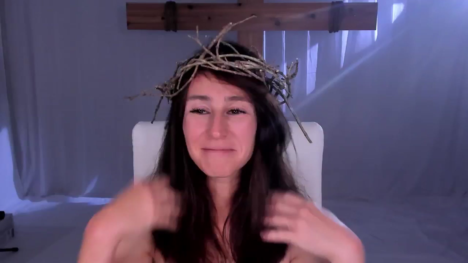 Gallery image thumbnail from Olivia's myfreecams stream on, 05/19/2024, 05:20 image 14 of 20