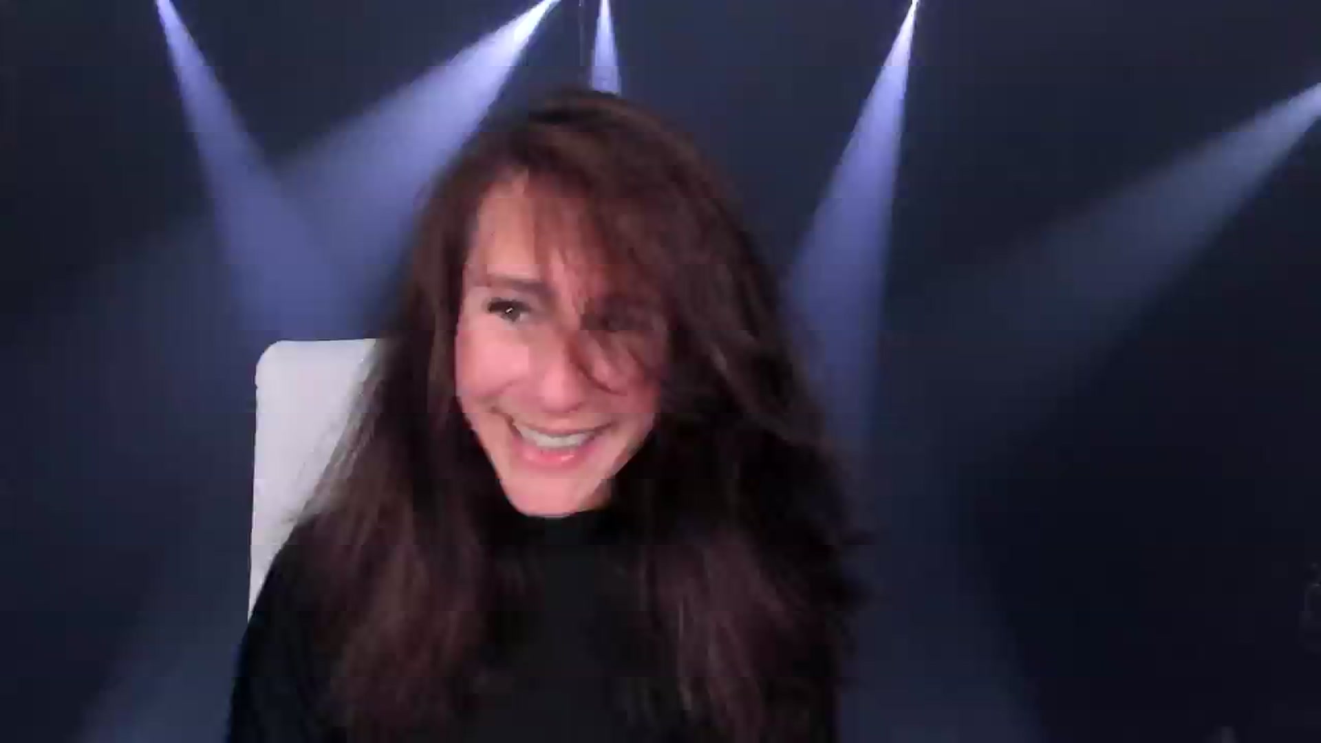 Gallery image thumbnail from Olivia's myfreecams stream on, 05/21/2024, 04:43 image 12 of 20