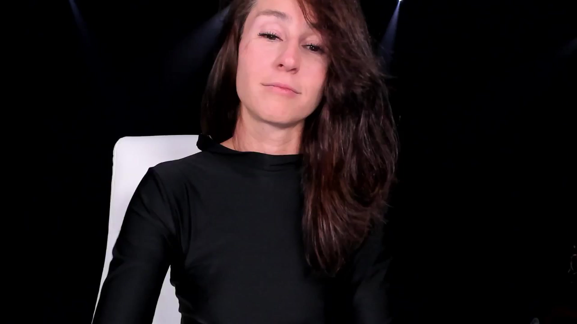Gallery image thumbnail from Olivia's myfreecams stream on, 05/21/2024, 04:43 image 20 of 20