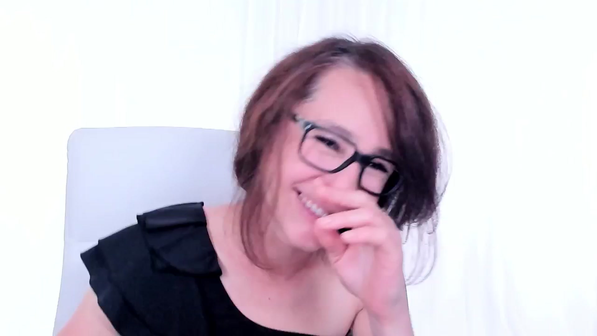 Gallery image thumbnail from Olivia's myfreecams stream on, 05/24/2024, 05:48 image 11 of 20