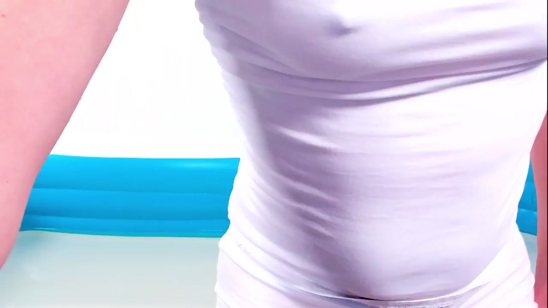 Gallery image thumbnail from Olivia's myfreecams stream on, 05/26/2024, 03:21 image 4 of 20