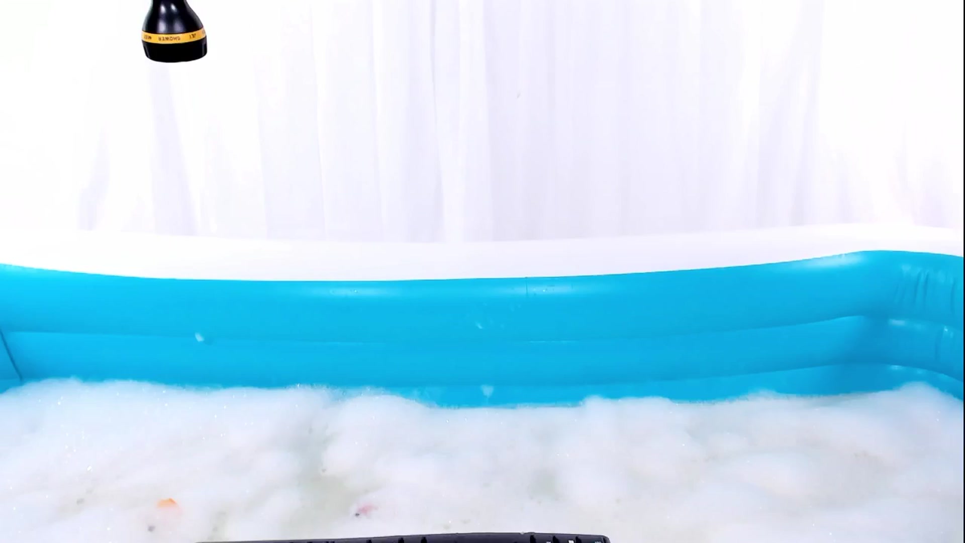 Gallery image thumbnail from Olivia's myfreecams stream on, 05/26/2024, 03:21 image 14 of 20