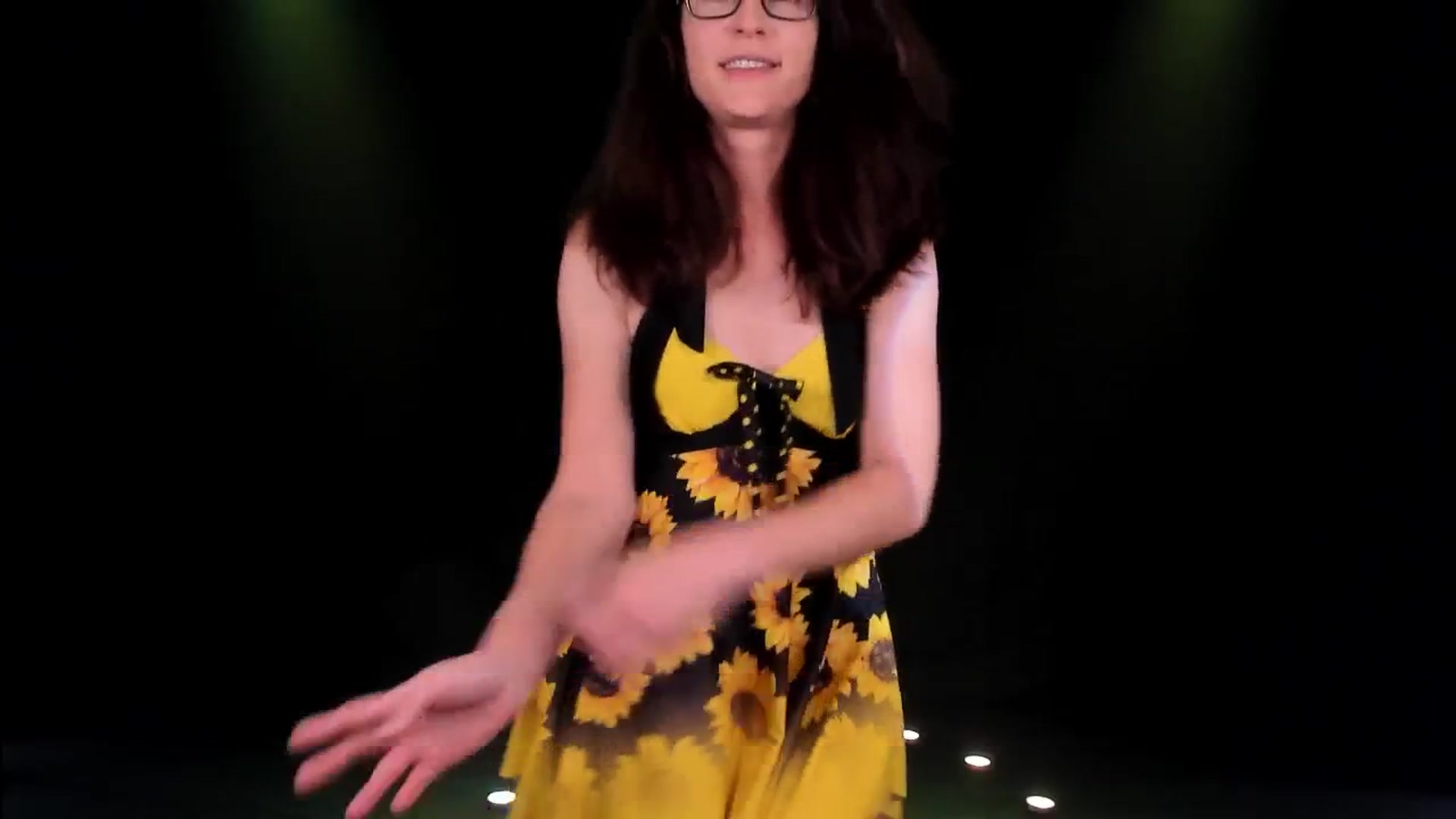 Gallery image thumbnail from Olivia's myfreecams stream on, 05/27/2024, 06:11 image 12 of 20