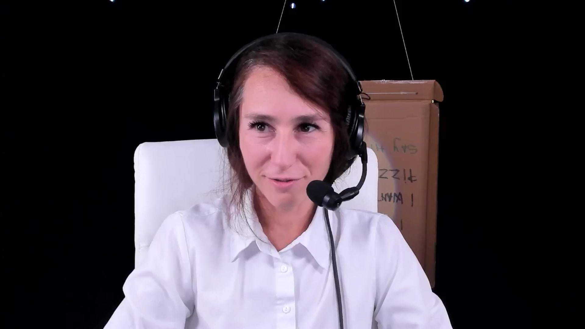 Gallery image thumbnail from Olivia's myfreecams stream on, 05/28/2024, 05:29 image 2 of 20