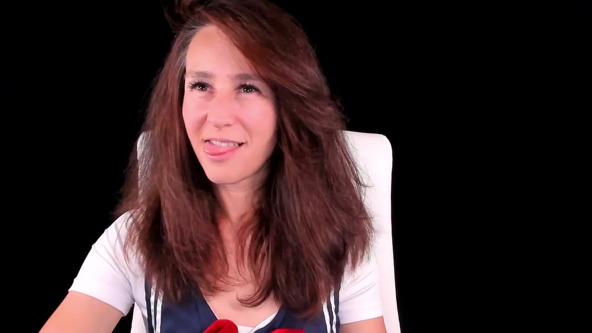 Gallery image thumbnail from Olivia's myfreecams stream on, 06/19/2024, 04:14 image 9 of 20