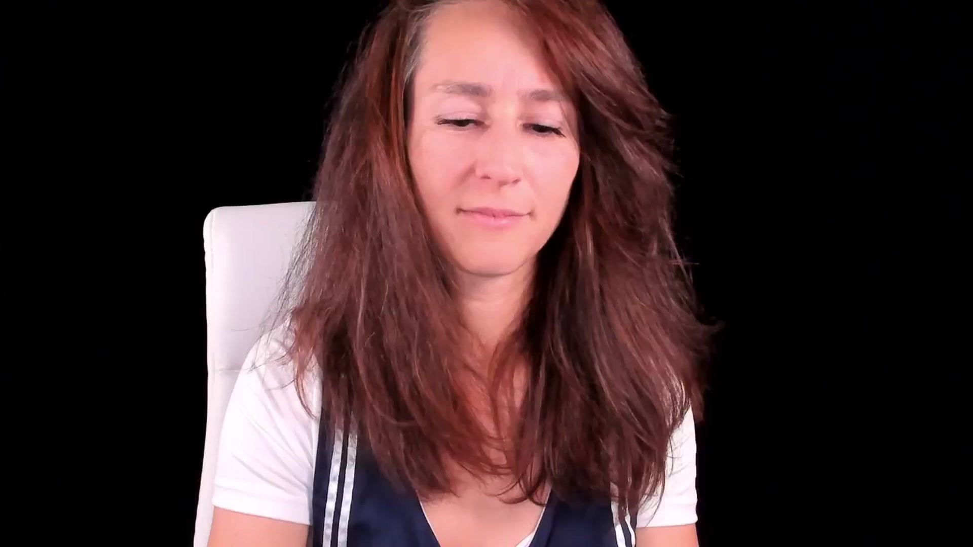 Gallery image thumbnail from Olivia's myfreecams stream on, 06/19/2024, 04:14 image 7 of 20