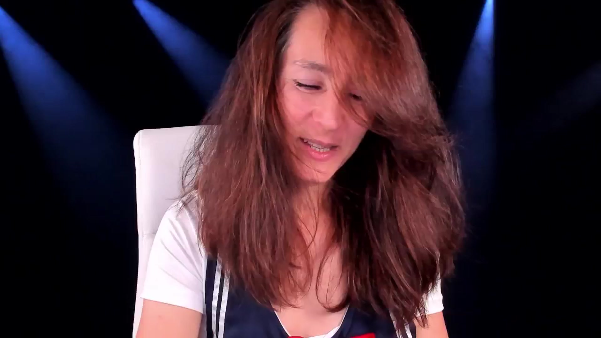 Gallery image thumbnail from Olivia's myfreecams stream on, 06/19/2024, 04:14 image 16 of 20