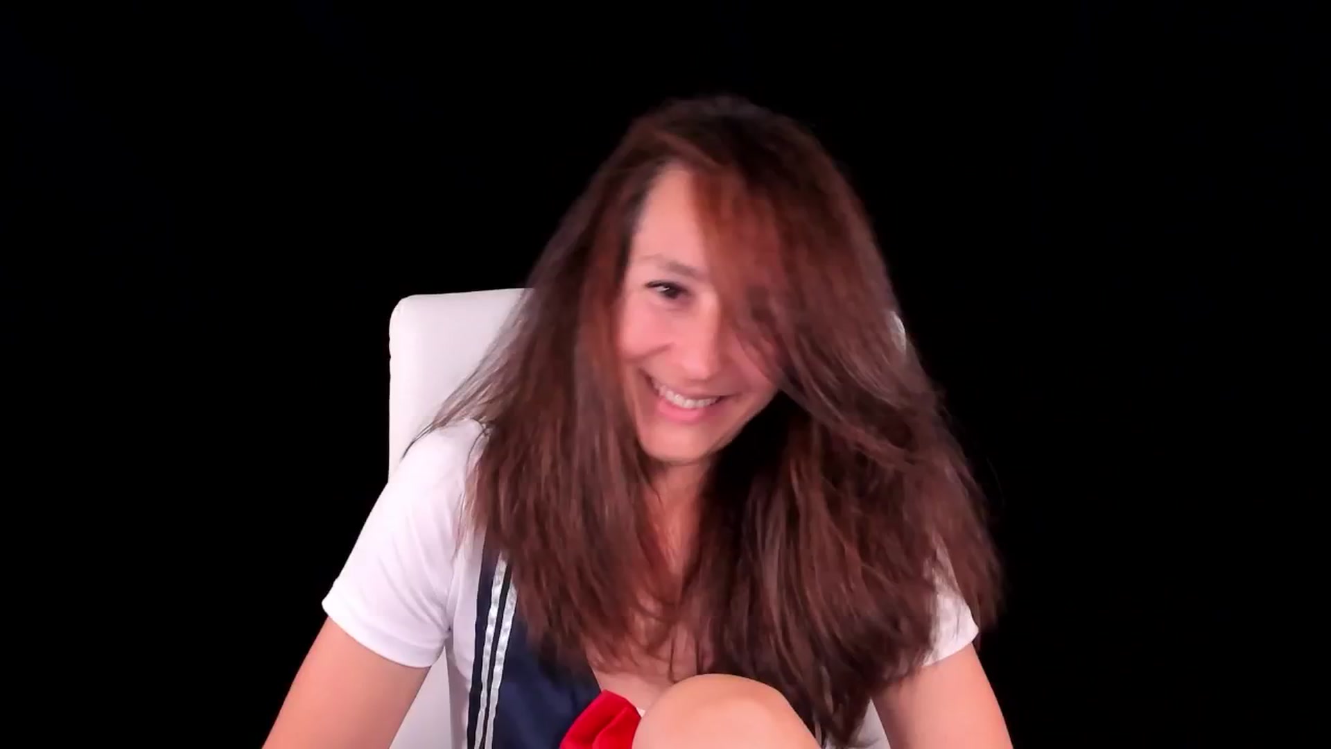 Gallery image thumbnail from Olivia's myfreecams stream on, 06/19/2024, 04:14 image 20 of 20