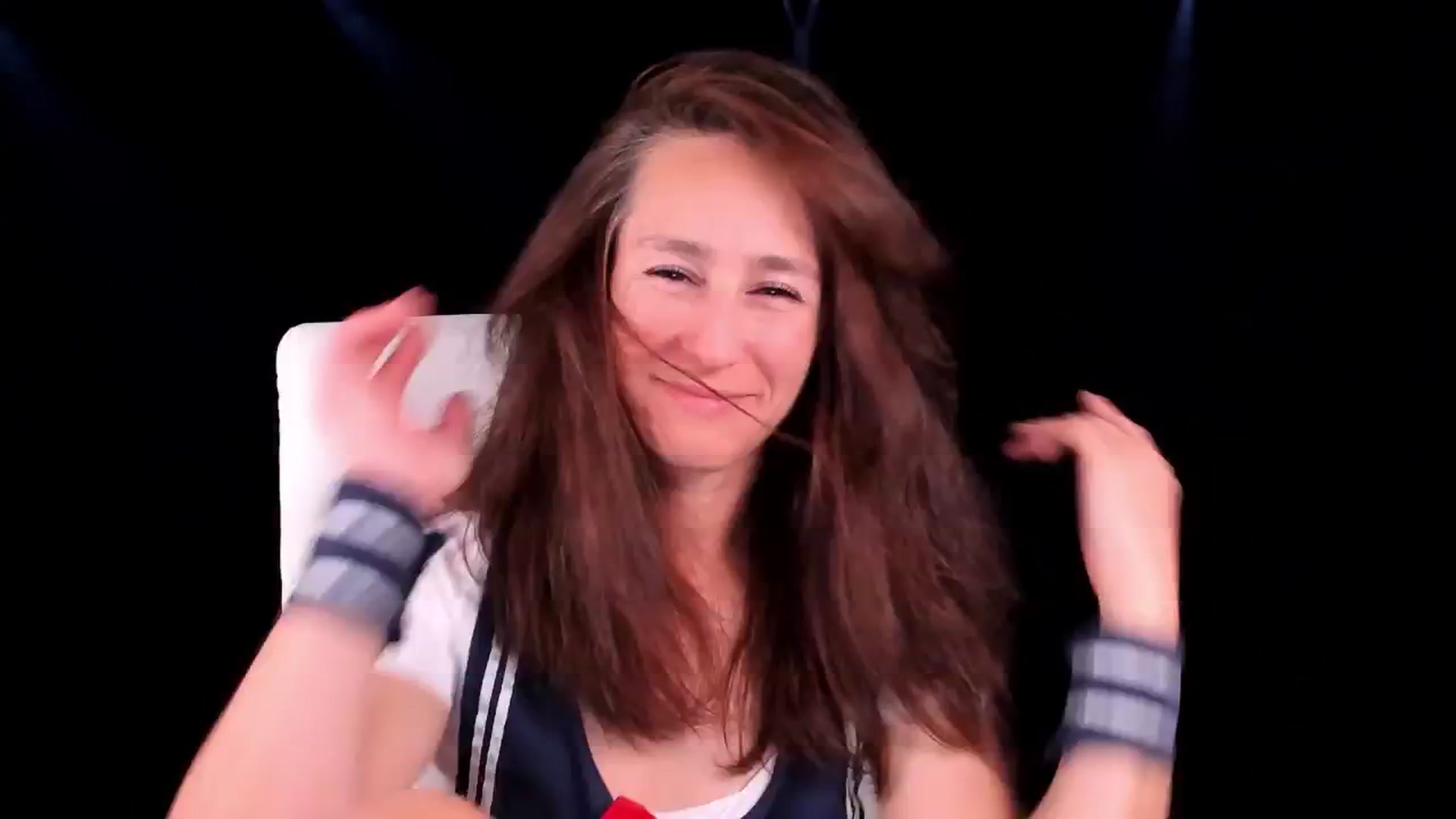 Gallery image thumbnail from Olivia's myfreecams stream on, 06/19/2024, 04:14 image 19 of 20
