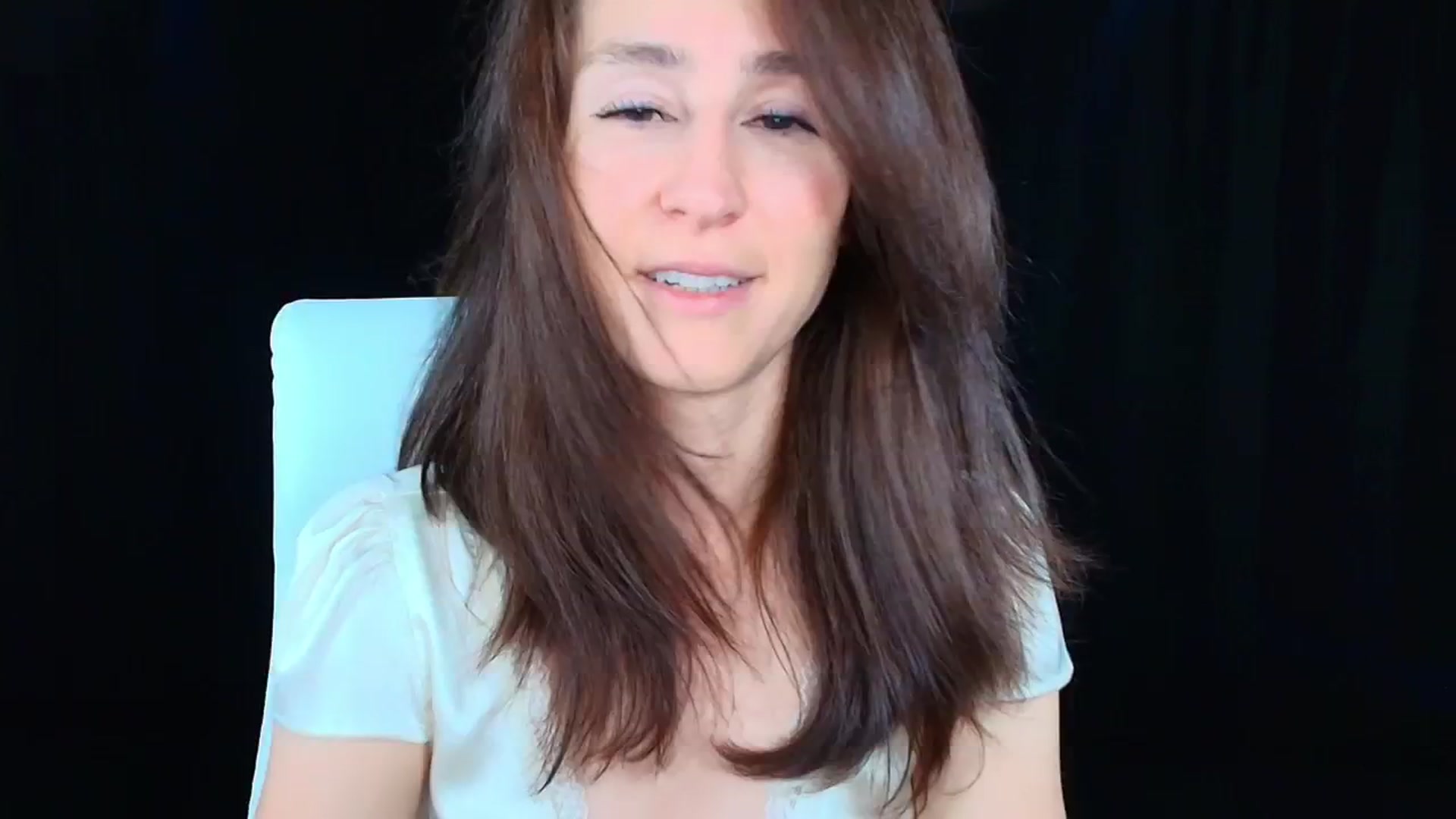 Gallery image thumbnail from Olivia's myfreecams stream on, 07/04/2024, 03:34 image 9 of 20