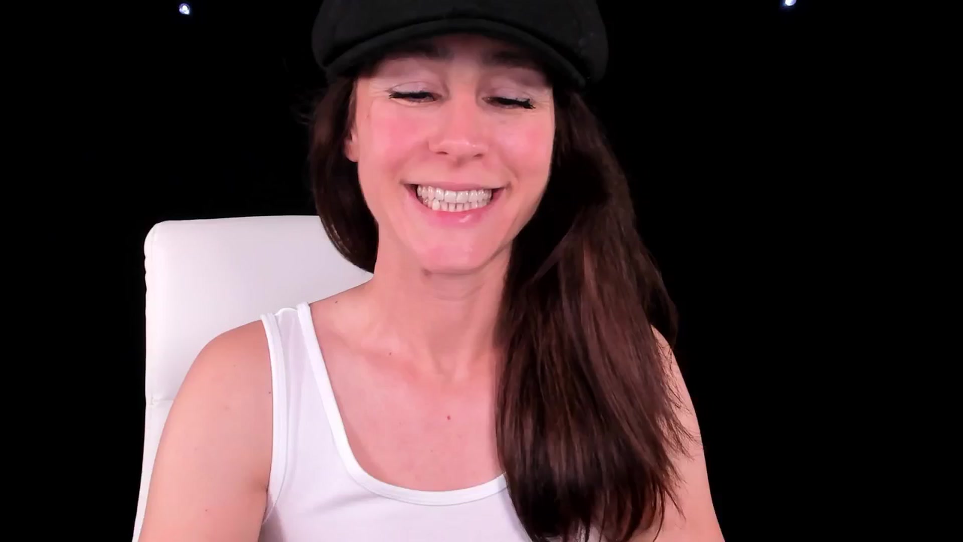 Gallery image thumbnail from Olivia's myfreecams stream on, 07/06/2024, 03:41 image 7 of 20